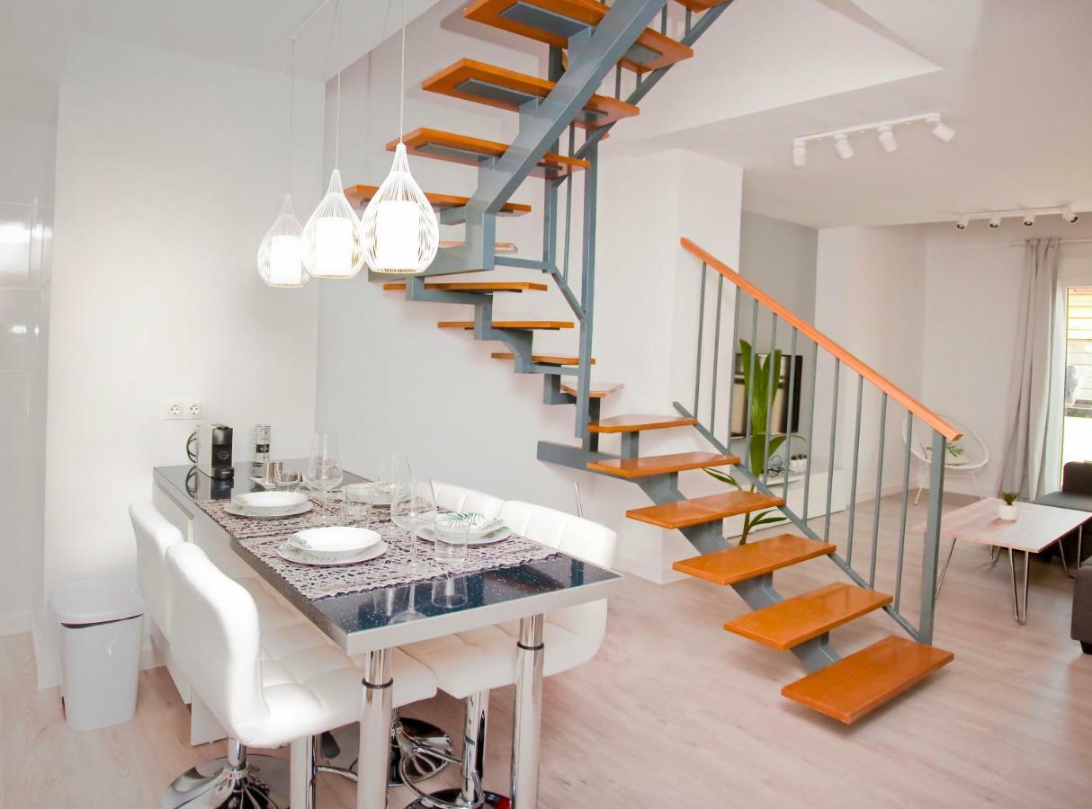Loft Duplex Malaga Apartment ภายนอก รูปภาพ