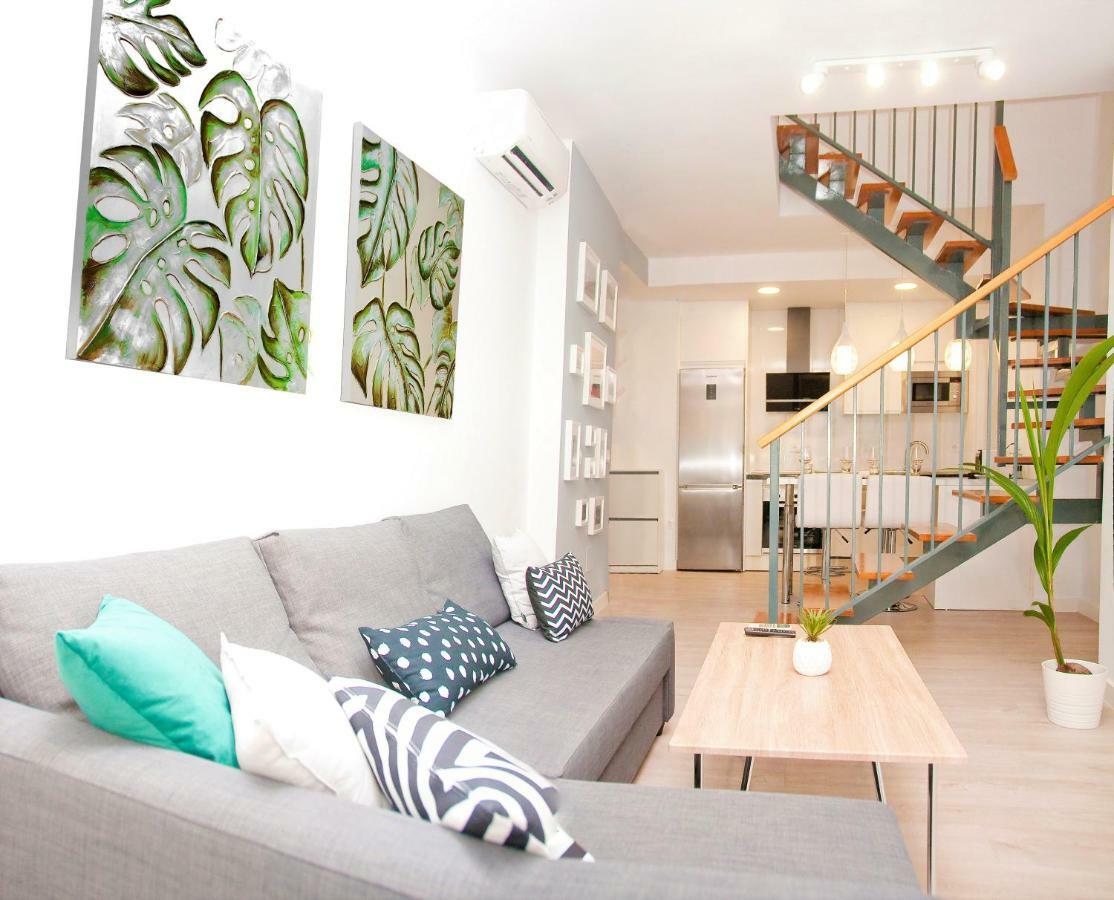 Loft Duplex Malaga Apartment ภายนอก รูปภาพ